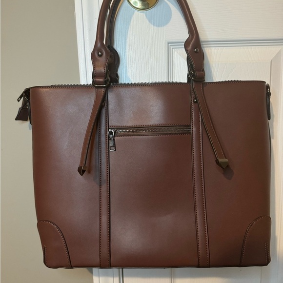NWOT Laptop Bag with adjustable strap Fits Up to 15.6 inch Laptop Rich Brown - Picture 4 of 13